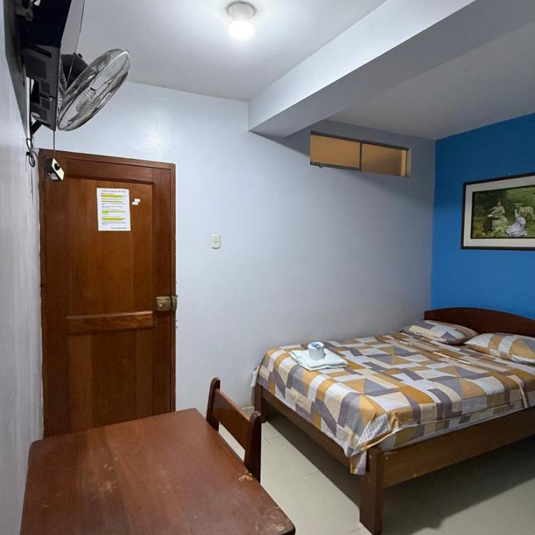 Hostal el Príncipe - Habitación Doble con baño privado - 2