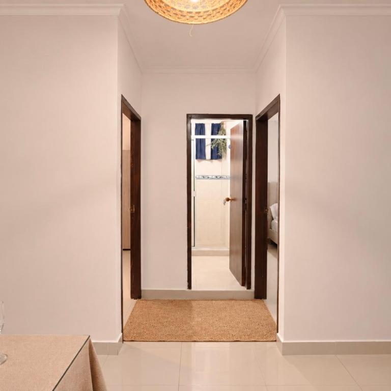 apartamento para 10 con terraza en el centro playa - Three-Bedroom Apartment - 6