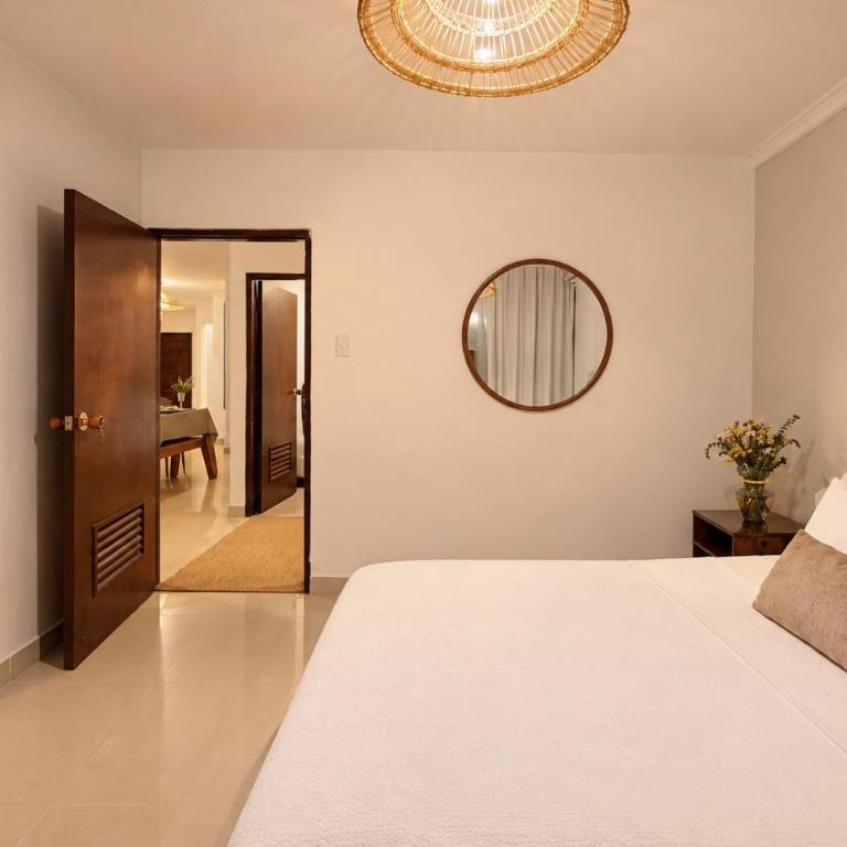 apartamento para 10 con terraza en el centro playa - Three-Bedroom Apartment - 13