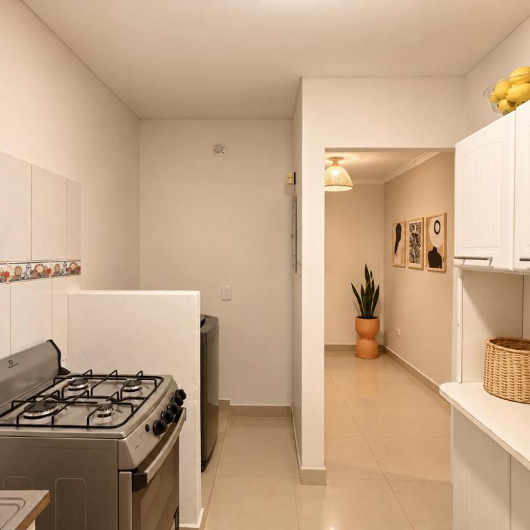 apartamento para 10 con terraza en el centro playa - Three-Bedroom Apartment - 4