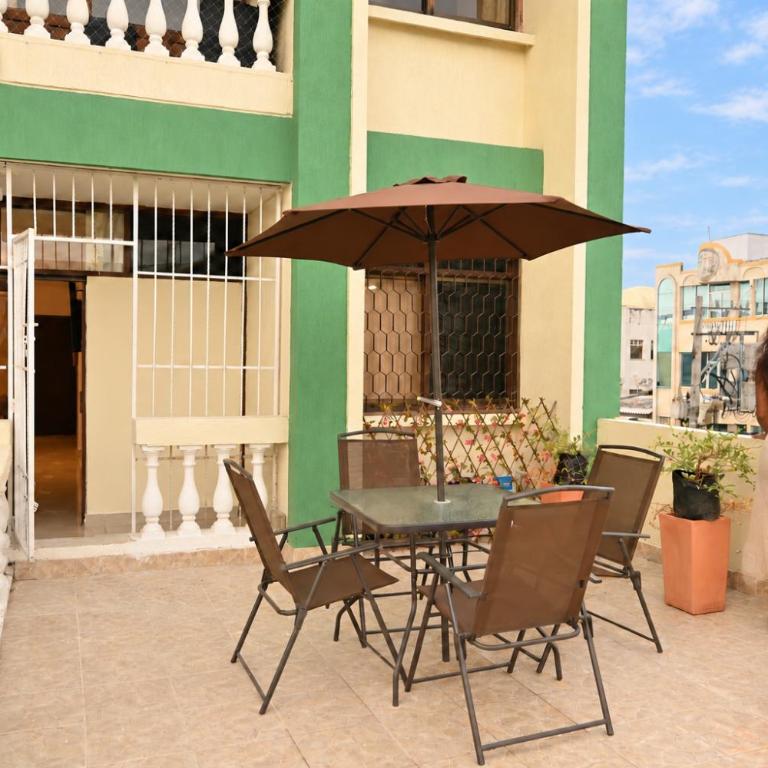 apartamento para 10 con terraza en el centro playa - Three-Bedroom Apartment - 34