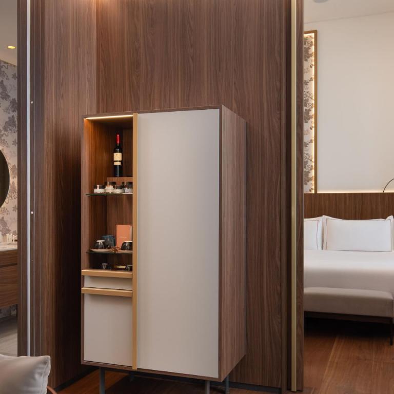 Palazzo Cordusio, a Gran Meliá Hotel - The Leading Hotels of the World - The Duomo View Suite Balcony with Spa Access - 3