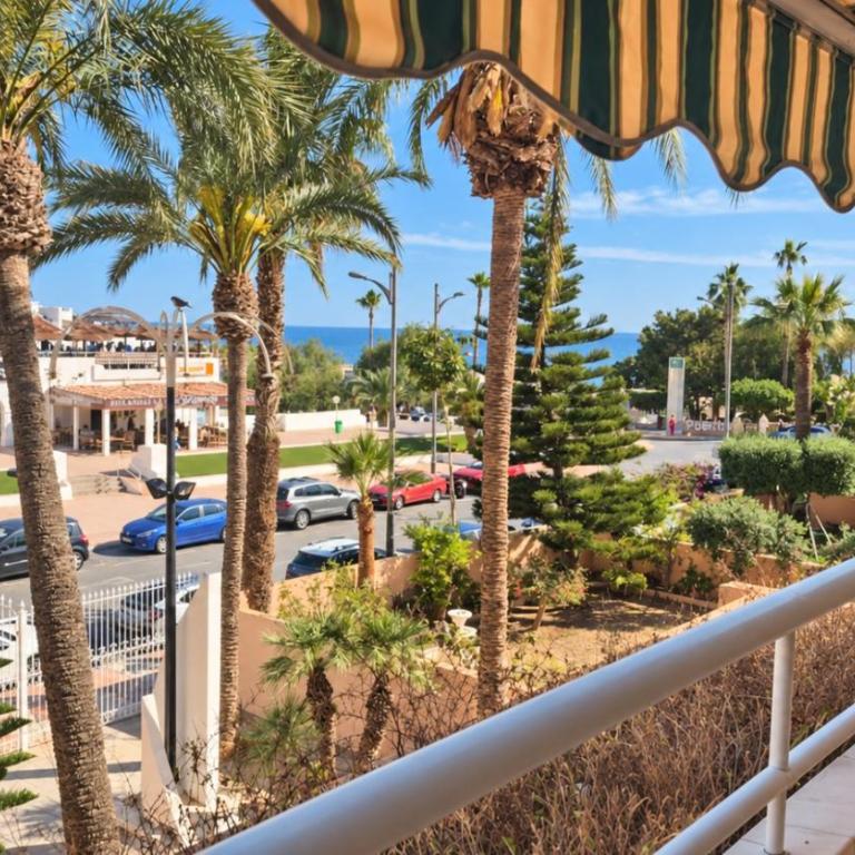 Puerto de Aguadulce con Parking by Expoholidays - Appartement 2 Chambres avec Vue sur le Port - 1