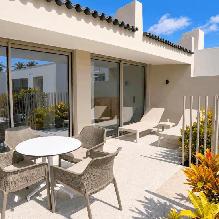 POOL Bungalows by VillaGranCanaria - Apartment mit 2 Schlafzimmern und Poolblick - 16