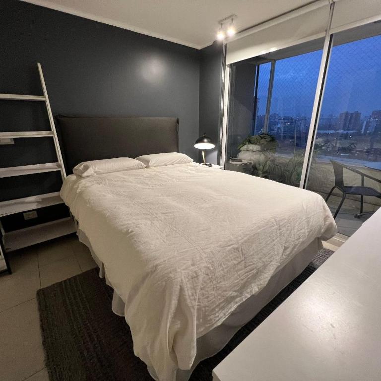 Oceana Suites en Parque Araucano - Apartamento de 1 dormitorio con vistas a la ciudad - 2
