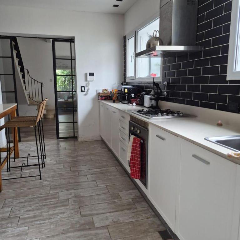 Spacious house in Playa Grande - Three-Bedroom House - 8