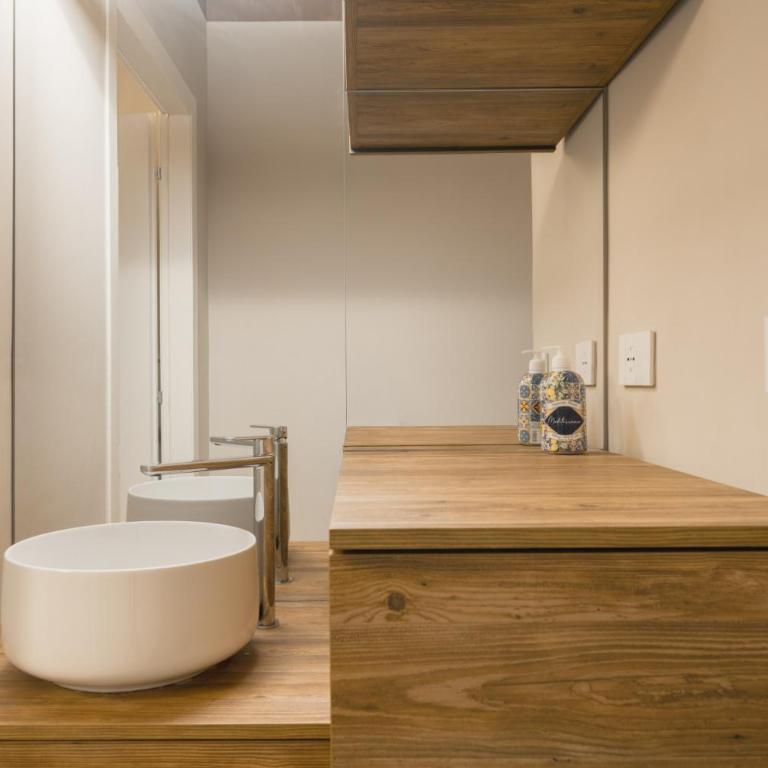 Mani -Residenza Santa Teresa,eleganza e design nel cuore di Torino - Appartamento - 4