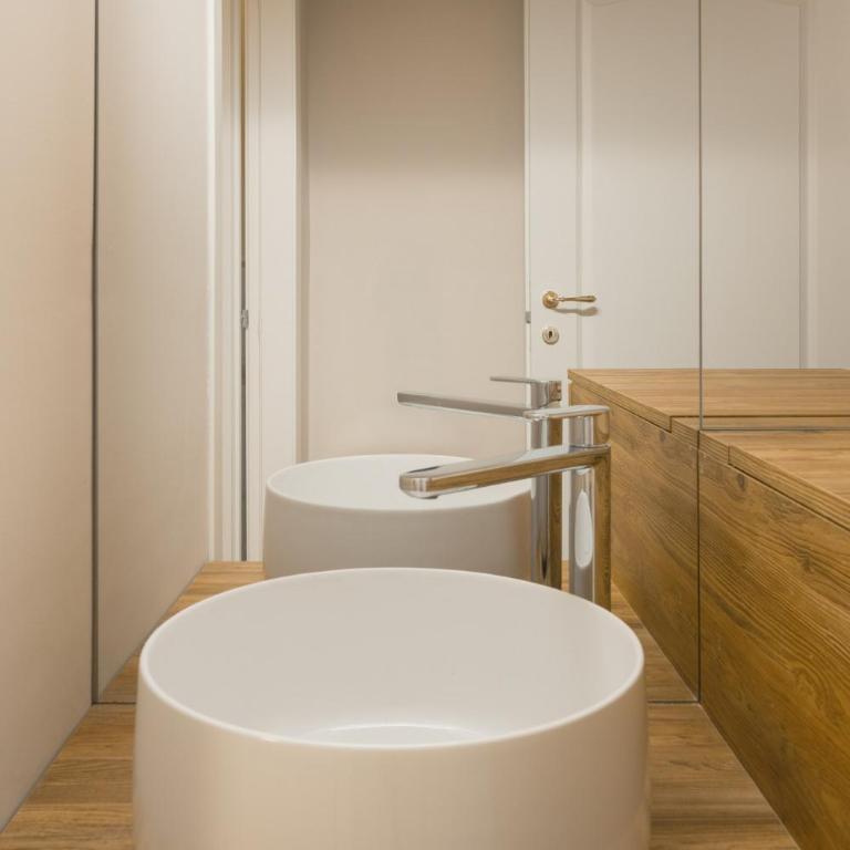 Mani -Residenza Santa Teresa,eleganza e design nel cuore di Torino - Appartamento - 10