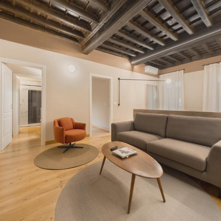 Mani -Residenza Santa Teresa,eleganza e design nel cuore di Torino - Appartamento - 1