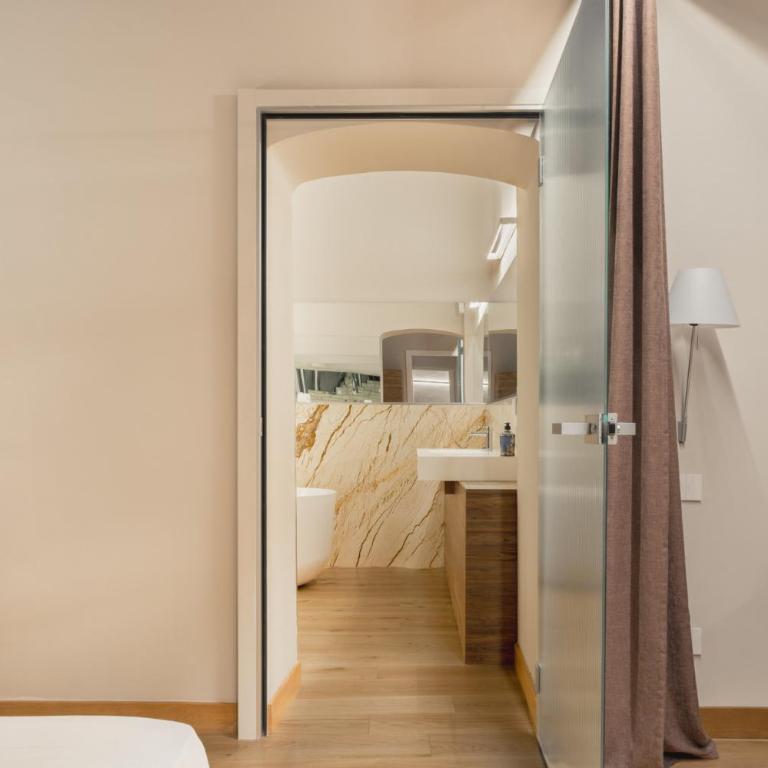 Mani -Residenza Santa Teresa,eleganza e design nel cuore di Torino - Appartamento - 49
