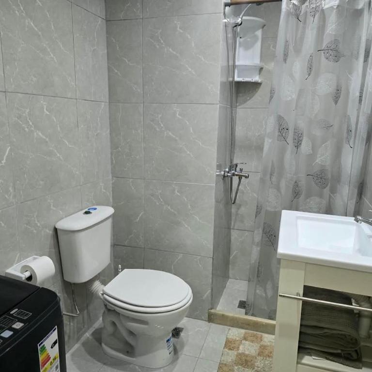 La Perla - Reciclado con balcón a 100 metros del mar - Apartamento de 1 dormitorio - 1