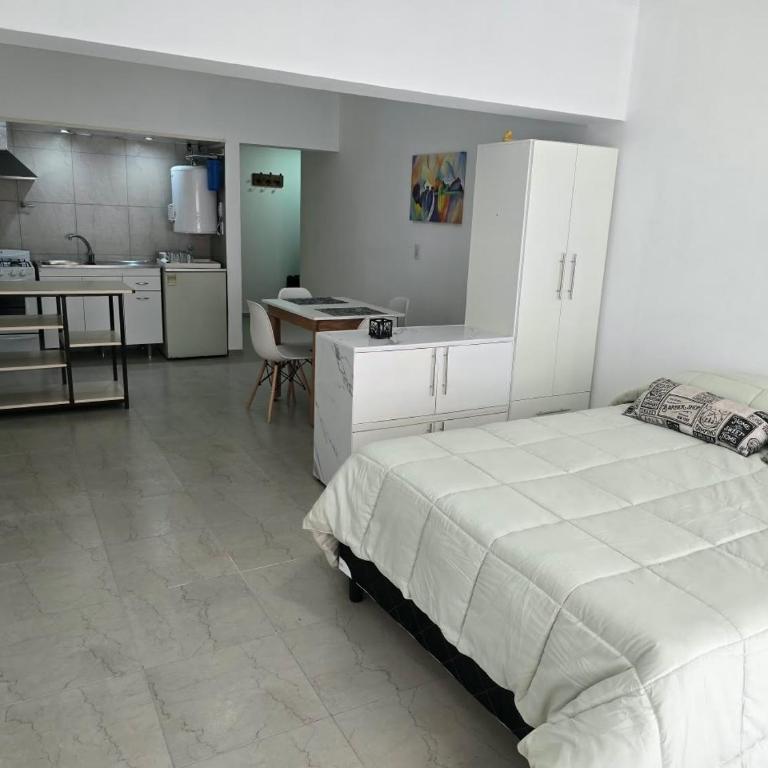 La Perla - Reciclado con balcón a 100 metros del mar - Apartamento de 1 dormitorio - 6