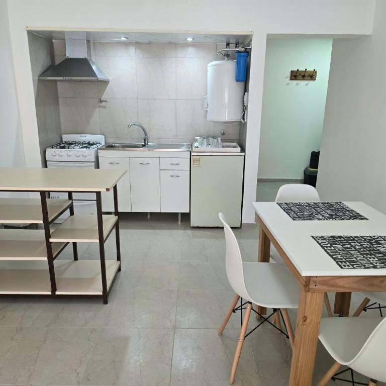 La Perla - Reciclado con balcón a 100 metros del mar - Apartamento de 1 dormitorio - 8