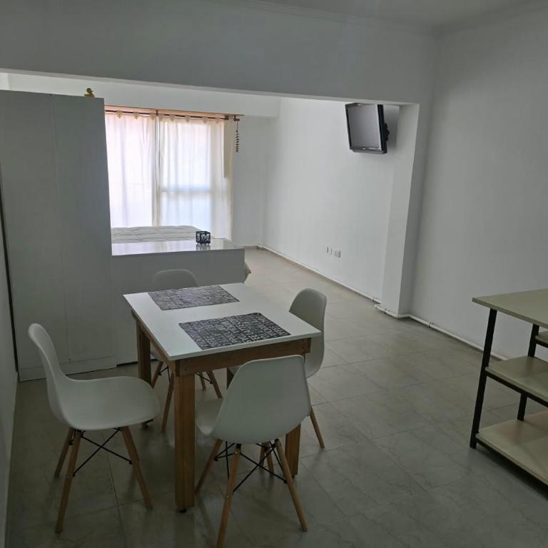 La Perla - Reciclado con balcón a 100 metros del mar - Apartamento de 1 dormitorio - 9