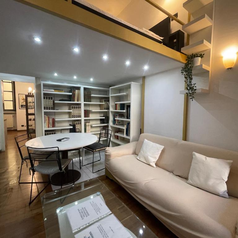 Loft Augusta Centro Storico di Torino - Appartamento con 2 Camere da Letto - 12