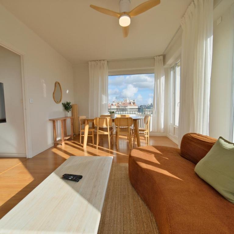 Le Nacré, Right in the heart of the city, City view - Two-Bedroom Apartment - 57