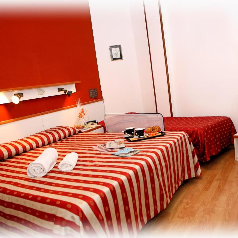 Hotel American - Camera Tripla - 2