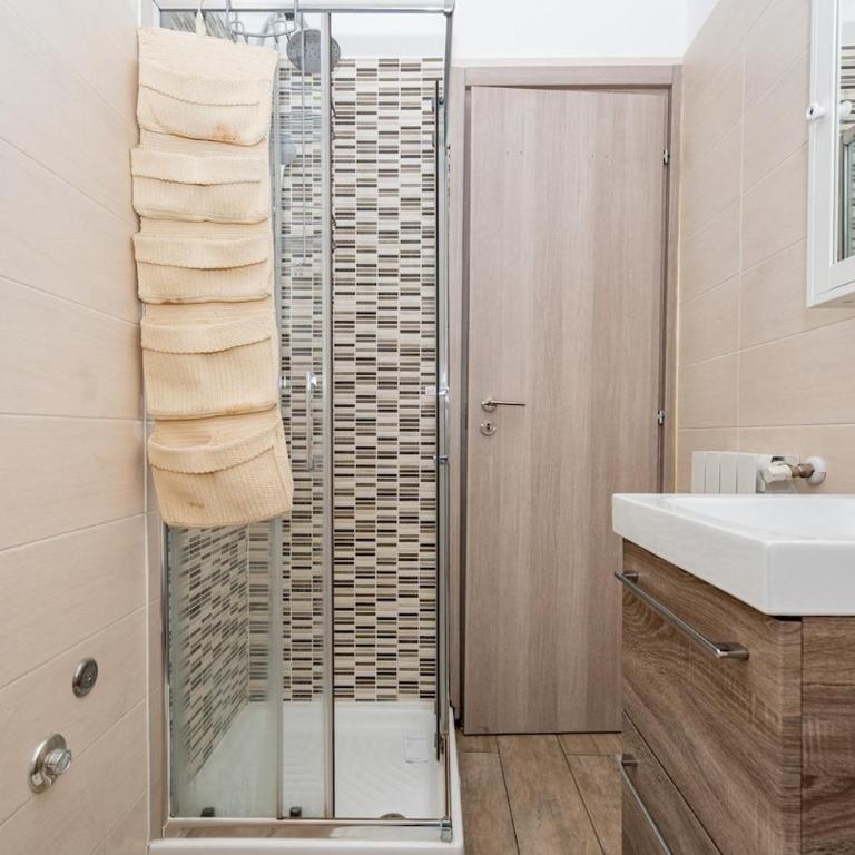 Spacious 50sqm Ringhiera Home with Balcony - Dergano M3 - Appartement 1 Chambre - 2