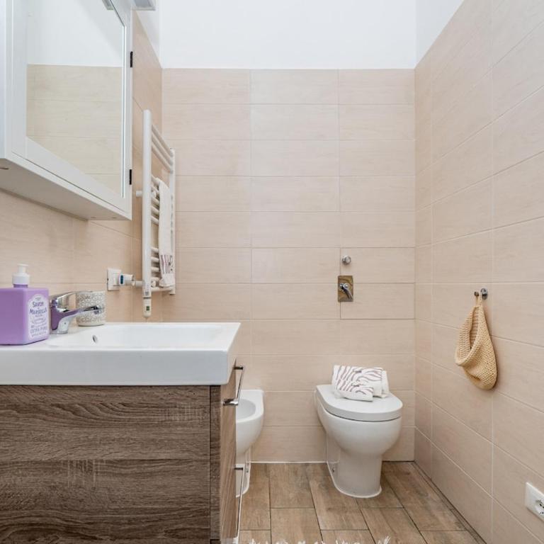 Spacious 50sqm Ringhiera Home with Balcony - Dergano M3 - Appartement 1 Chambre - 3