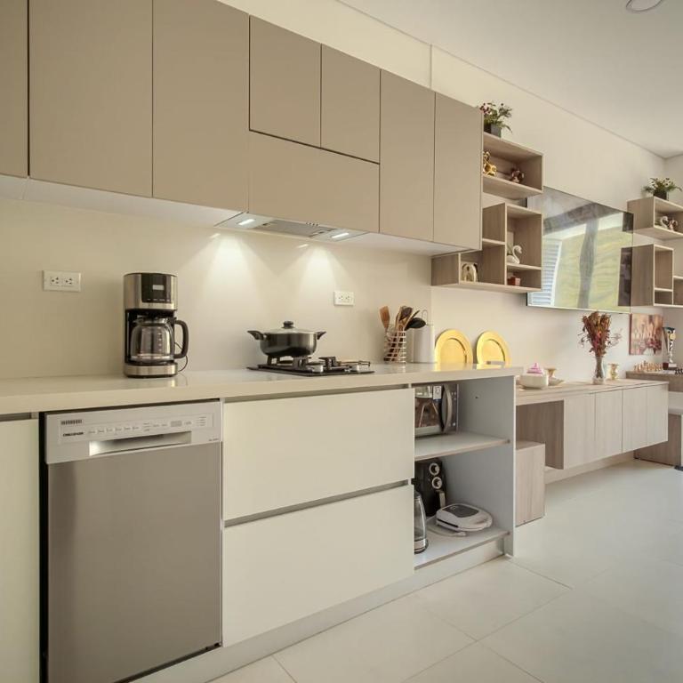 Apto de Lujo con Balcon y Piscina Cerca al Mar - Apartamento de 1 dormitorio - 4