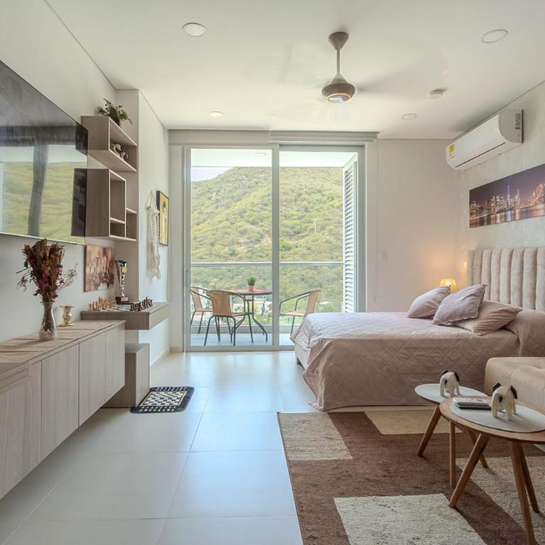 Apto de Lujo con Balcon y Piscina Cerca al Mar - Apartamento de 1 dormitorio - 1