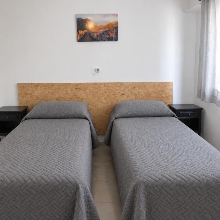 Hotel Ares - Twin Room - 1