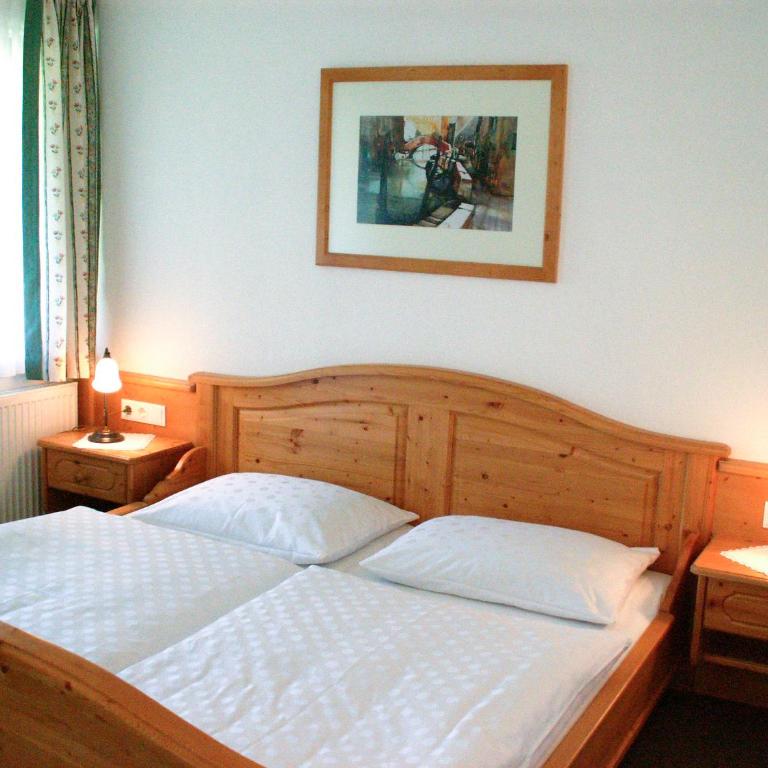 Das kleine Berghotel - Doppelzimmer mit Balkon - 8