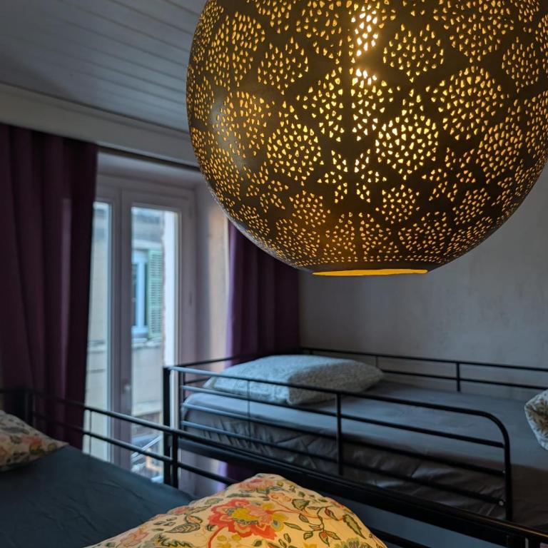 bambou house x Jardin calme centre-ville - Mixed Dormitory Room - 9
