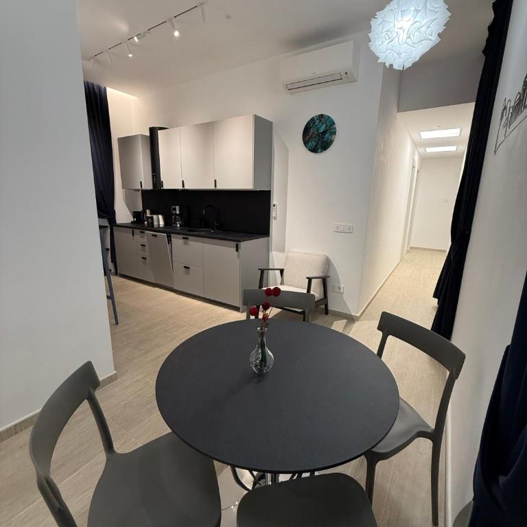 Colosseum Private Residence 80 - One-Bedroom Apartment - 7