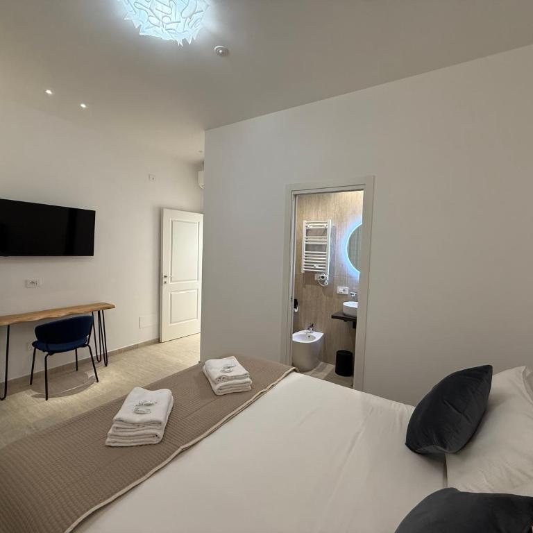 Colosseum Private Residence 80 - One-Bedroom Apartment - 14
