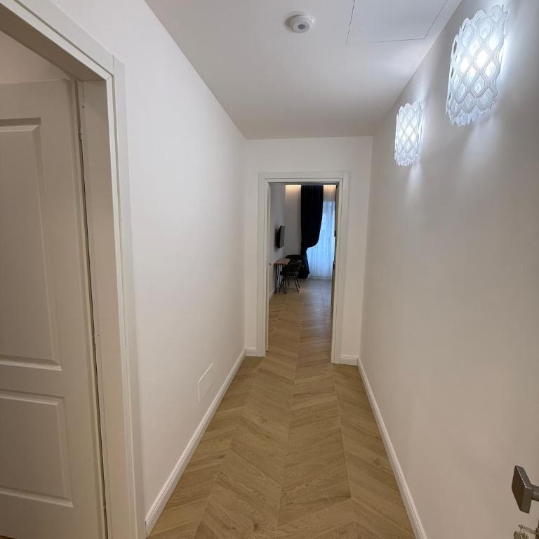 Colosseum Private Residence 79 - Apartment - 33