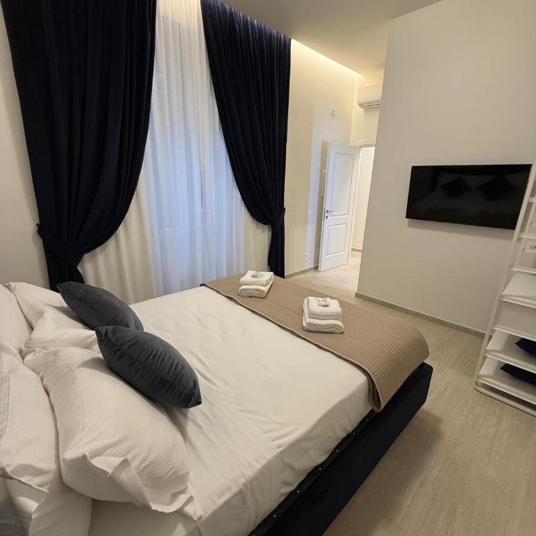 Colosseum Private Residence 83 - Two-Bedroom Apartment - 12