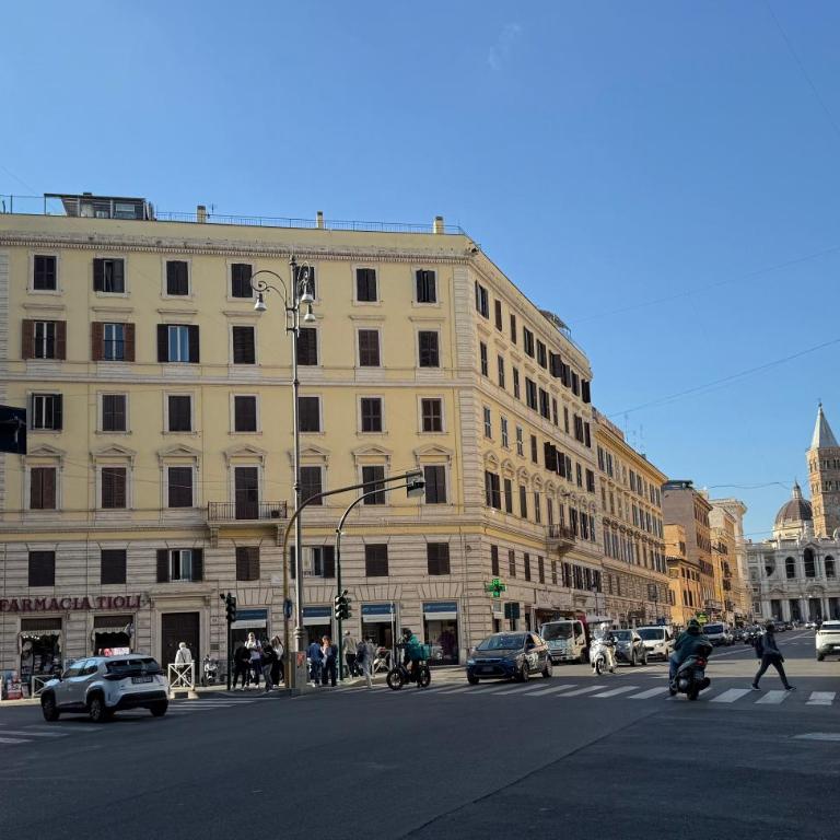 Colosseum Private Residence 83 - Two-Bedroom Apartment - 16