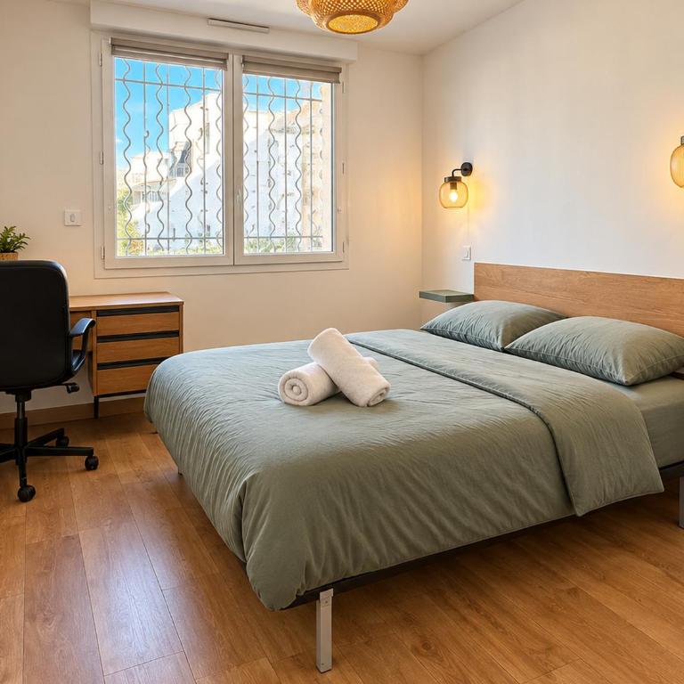 Le Grand Charles - T3 Spacieux - Balcon - Two-Bedroom Apartment - 3