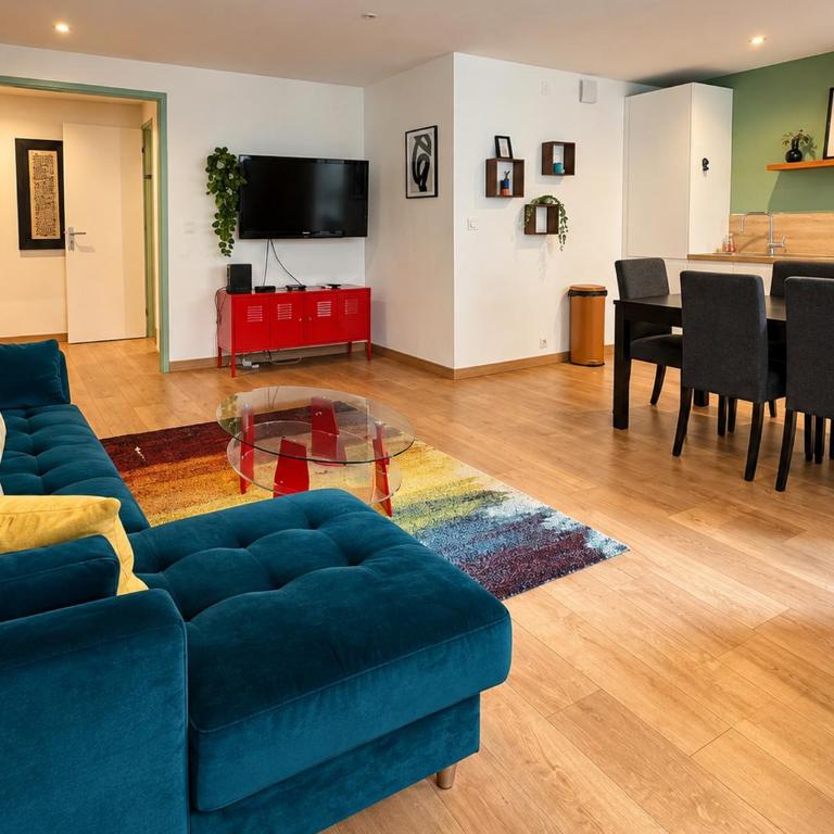 Le Grand Charles - T3 Spacieux - Balcon - Two-Bedroom Apartment - 9