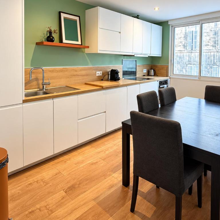 Le Grand Charles - T3 Spacieux - Balcon - Two-Bedroom Apartment - 11
