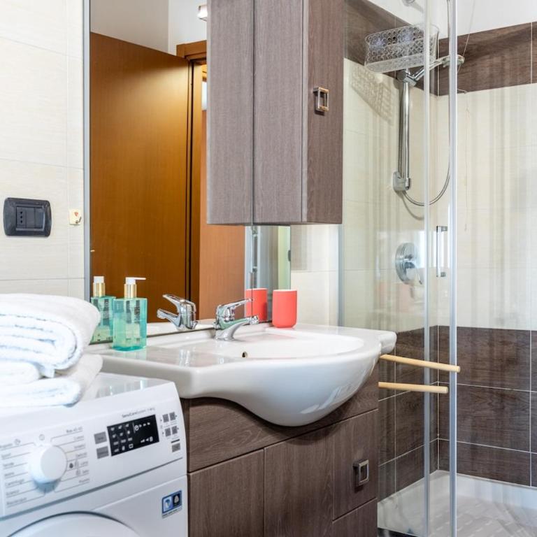 Attico per 4 persone, AC, Wi-Fi, Milano Centrale 15 min - Appartamento con 2 Camere da Letto - 12