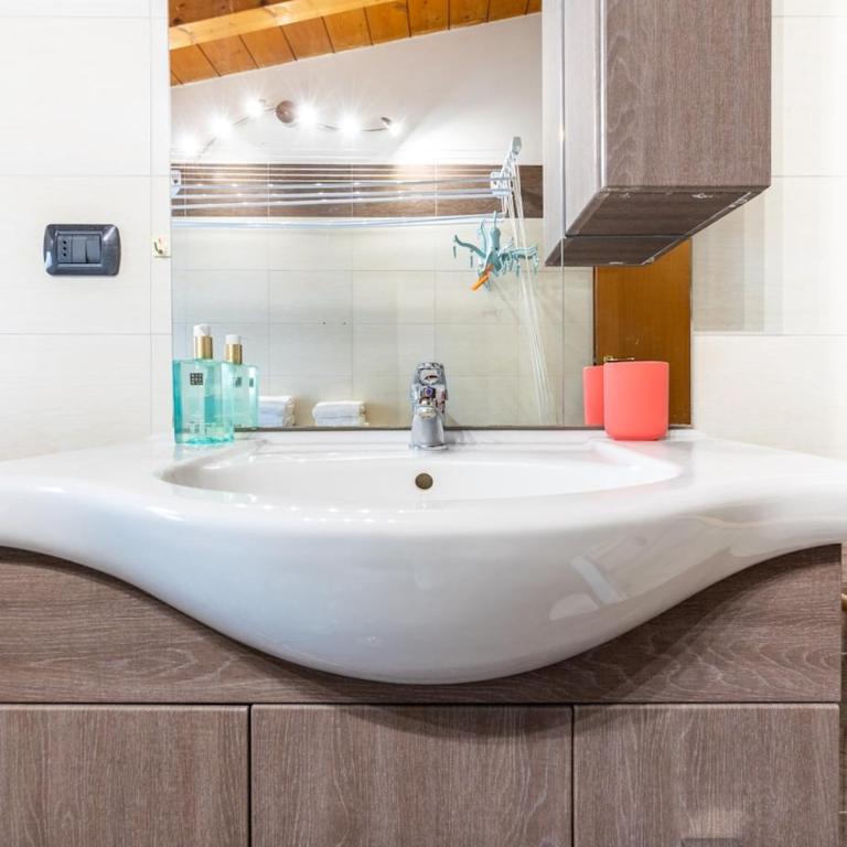 Attico per 4 persone, AC, Wi-Fi, Milano Centrale 15 min - Appartamento con 2 Camere da Letto - 44