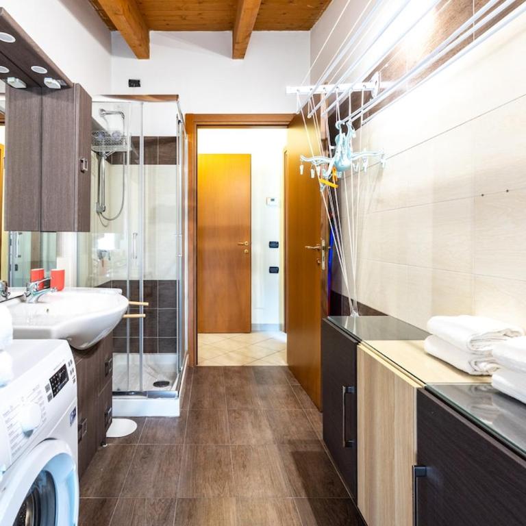 Attico per 4 persone, AC, Wi-Fi, Milano Centrale 15 min - Appartamento con 2 Camere da Letto - 45