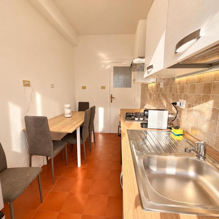 Lungotevere Flaminio Olympic Apartment - Apartamento de 2 dormitorios con balcón - 16