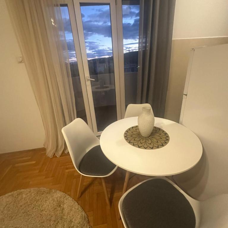 Dolce Vita Apartment - One-Bedroom Apartment - 7