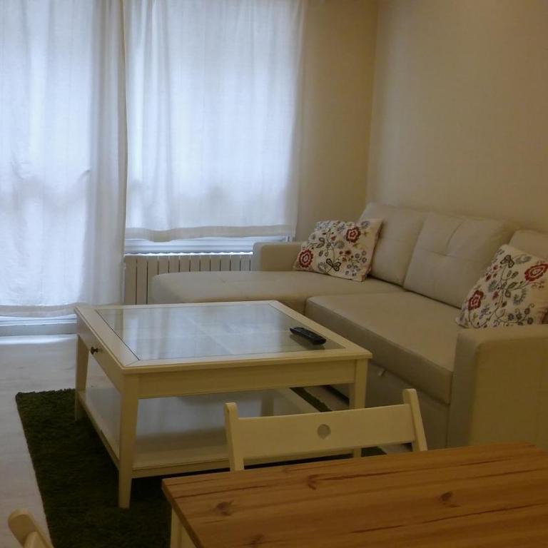 APARTAMENTO Plaza de la Peregrina Pontevedra VUT-PO-03908 - Apartment with Terrace - 1