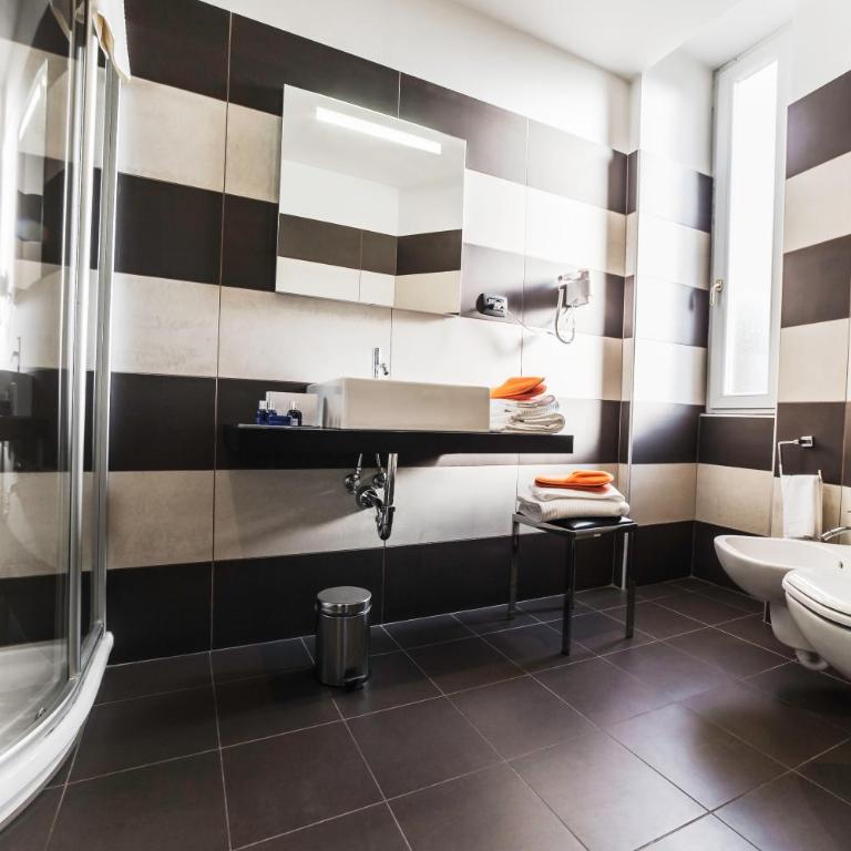 Hotel Principe Di Torino - Superior Double or Twin Room - 2