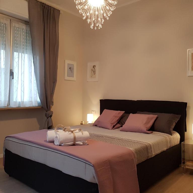 Parma City Centre Holiday House - Two-Bedroom Apartment - 9