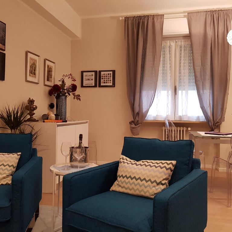 Parma City Centre Holiday House - Two-Bedroom Apartment - 1