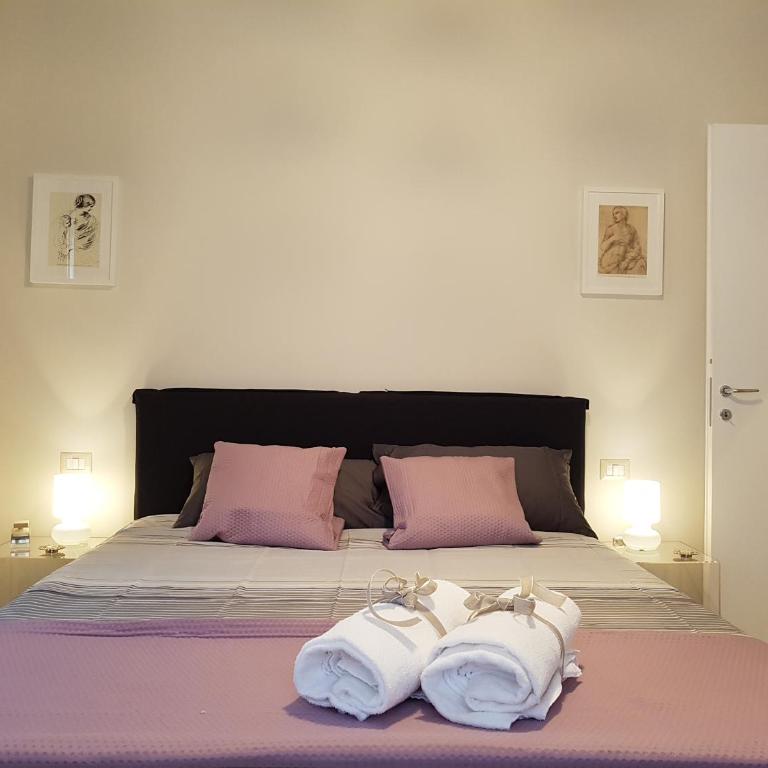 Parma City Centre Holiday House - Two-Bedroom Apartment - 8