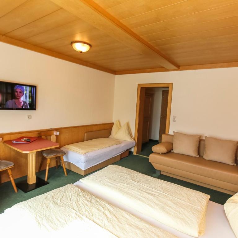 Alpenhotel Tauernstüberl - Vierbettzimmer - 3