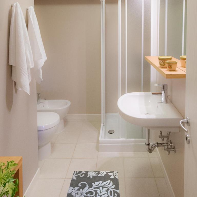 Appartamenti Regina - Appartamento Superior con 2 Camere da Letto e Vista Lago (4 Adulti) - int. 6 - 4