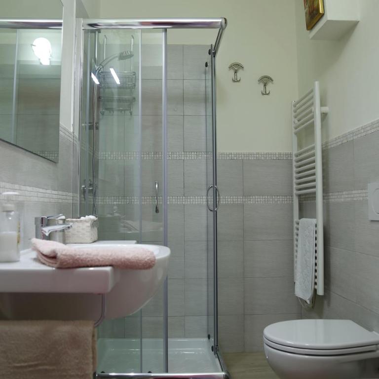 Casale Grandangolo - Camera Tripla con Bagno Privato - 3