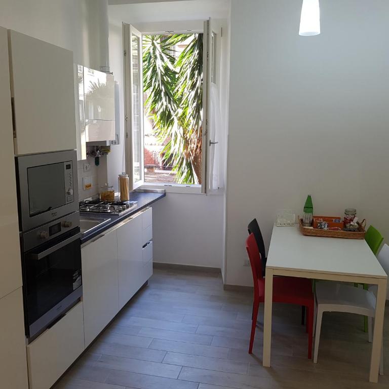 Suite Luisa Roma - Appartamento con 2 Camere da Letto - 5
